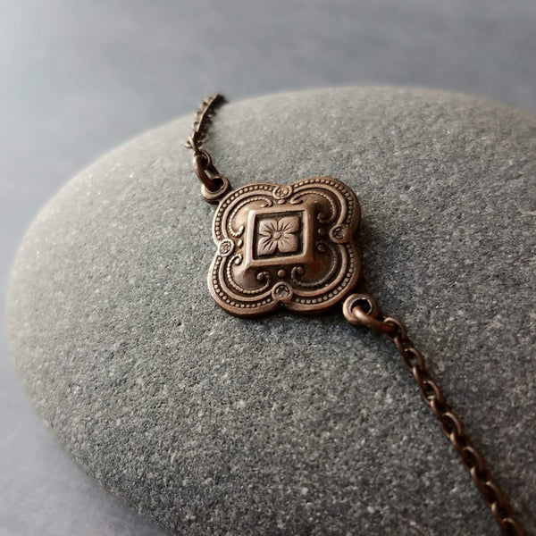 Copper Clover Necklace, little clover pendant, antique copper chain, 4 leaf clover necklace, rustic copper necklace, oxidized copper, luck