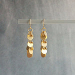 Pendientes de disco, pendientes de racimo de oro, pendientes de disco de oro mate, pendientes de lentejuelas, pendientes de flecos, pendientes de círculo pequeño pendientes colgantes largos