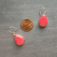 Coral Pink Teardrop Earrings, facet cut teardrop, bubblegum pink acrylic stone, acrylic gemstone earring, silver pink earring, coral pink earring, large faceted teardrop earrings