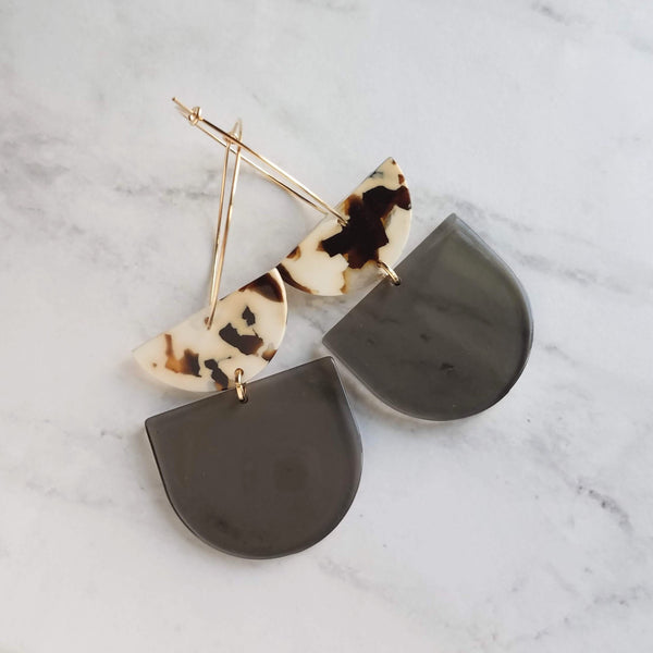 Chunky Geometric Earrings, large tortoise shell & smoky grey thick acrylic pieces in brown cream clear splotches, thin gold hoop, 80s hoop earrings