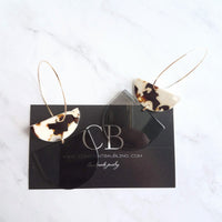 Chunky Geometric Earrings, large tortoise shell & smoky grey thick acrylic pieces in brown cream clear splotches, thin gold hoop, 80s hoop earrings