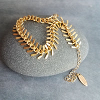Gold Spine Bracelet, matte gold fish bone bracelet, herringbone chain, gold v bracelet, gold arrow, gold bracelet, v shape spiny bracelet