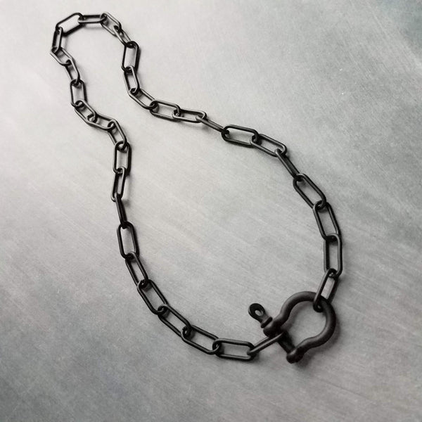 Matte Black Chunky Necklace, matt black chain, thick front clasp necklace, large oval paperclip chain, screw shackle big horseshoe clasp