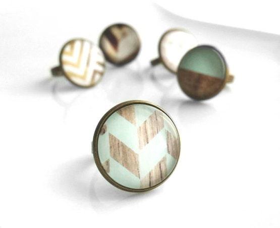 Mint Wood Ring, wood grain ring, faux wood, aqua ring, pale blue ring, large round ring, statement ring, chevron ring, adjustable band 6 7 8 - Constant Baubling