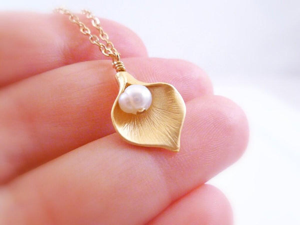calla lily necklace white gold Gold Calla lily Necklace