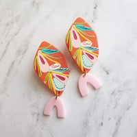 80s Bright Color Large Earrings, tropical flower earring, abstract design earring, pink orange tropical color, 2.5 in long thick lightweight - Constant Baubling
