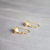 Small Gold Diamond Earrings, double pyramid earring, octahedron earring, diamond shape earring, spear earring, triangular, modern earring - Constant Baubling