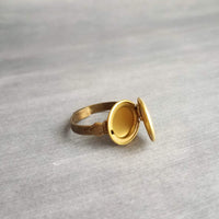 Locket Ring, small gold locket ring, secret ring, poison ring, ADJUSTABLE size 5 6 7 8 9 photo locket, memento ring, remembrance ring bronze - Constant Baubling